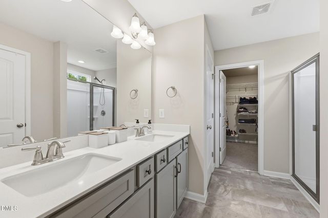 5345 Salem Woods Drive, Graham, NC 27253