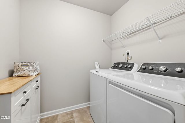 5345 Salem Woods Drive, Graham, NC 27253