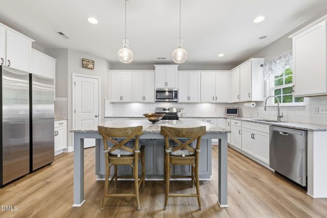 5345 Salem Woods Drive, Graham, NC 27253