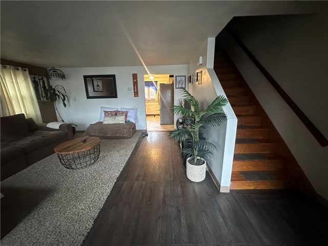 85 Williams Avenue, East Providence, RI 02914