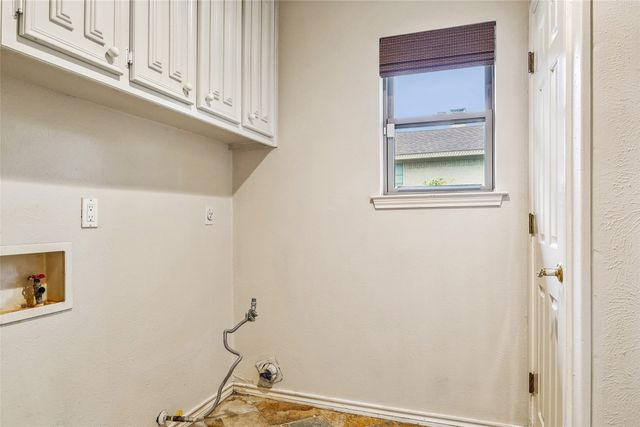 2121 Fairfax Road, Denton, TX 76205