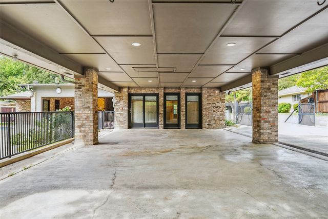 2121 Fairfax Road, Denton, TX 76205