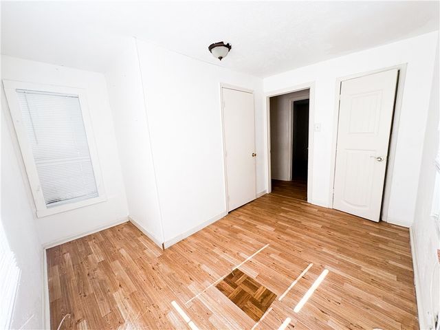 176 W D Ave, Kingsville, TX 78363