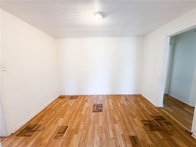 176 W D Ave, Kingsville, TX 78363