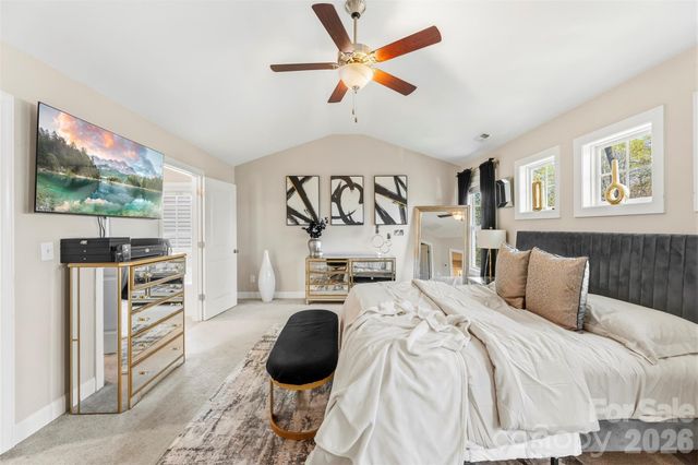 9527 Spurwig Court, Charlotte, NC 28278