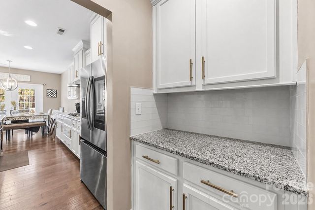 9527 Spurwig Court, Charlotte, NC 28278
