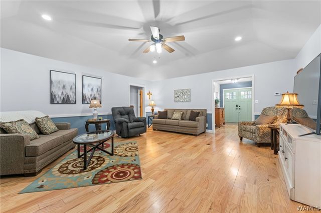 1019 54th E, Tuscaloosa, AL 35404