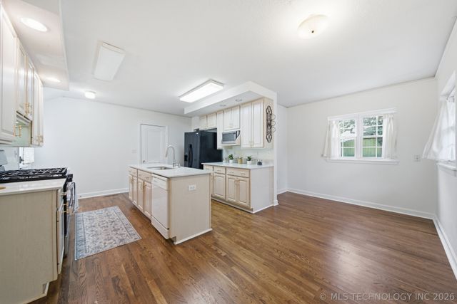 125 Waverly Drive, Tulsa, OK 74104