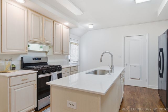 125 Waverly Drive, Tulsa, OK 74104
