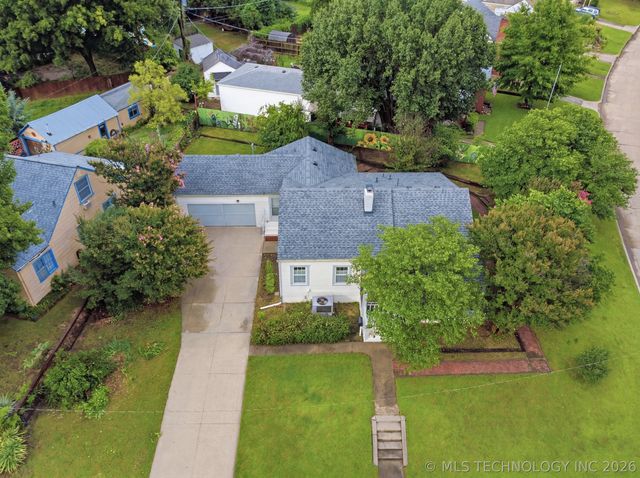 125 Waverly Drive, Tulsa, OK 74104