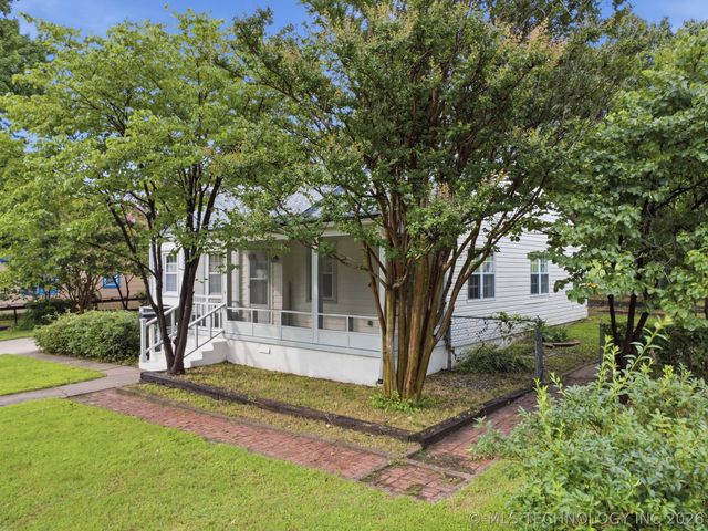 125 Waverly Drive, Tulsa, OK 74104