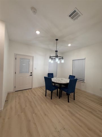 2217 Christine Avenue, Fort Worth, TX 76105