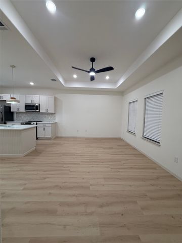 2217 Christine Avenue, Fort Worth, TX 76105