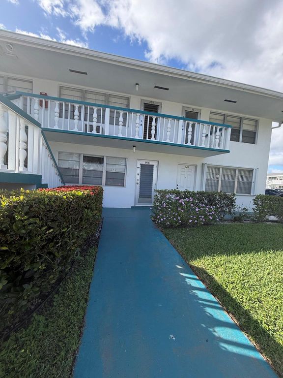145 Berkshire G 145, West Palm Beach, FL 33417