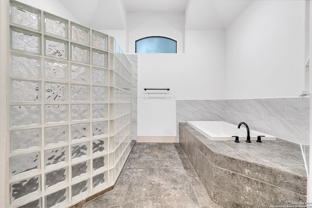 110 Lantana Way, San Antonio, TX 78258