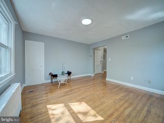 1424 STAPLES ST NE #4, Washington, DC 20002