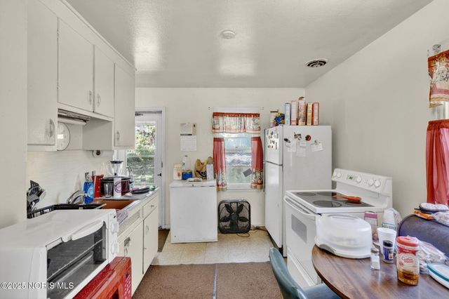 1804 Milburn Avenue, Toledo, OH 43606