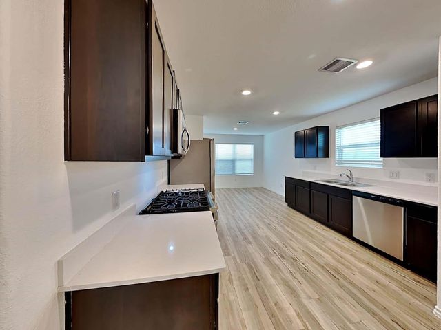 24139 Mustang Run Dr, Hockley, TX 77447