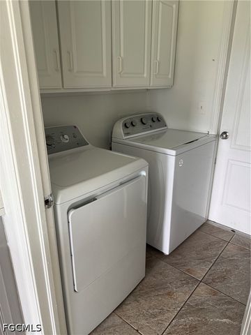 3819 24th ST W, Lehigh Acres, FL 33971