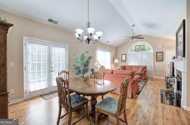 3383 Raes Creek Road 4, Marietta, GA 30008