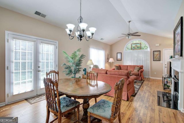 3383 Raes Creek Road 4, Marietta, GA 30008