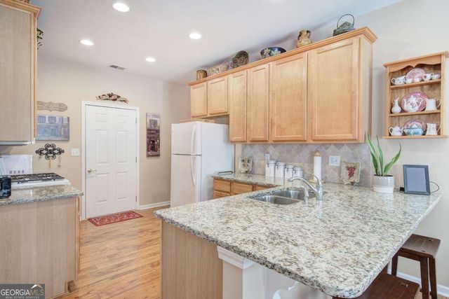 3383 Raes Creek Road 4, Marietta, GA 30008