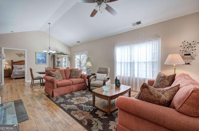 3383 Raes Creek Road 4, Marietta, GA 30008