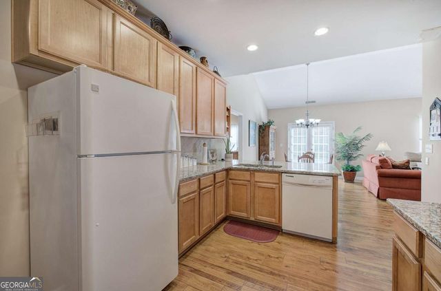 3383 Raes Creek Road 4, Marietta, GA 30008