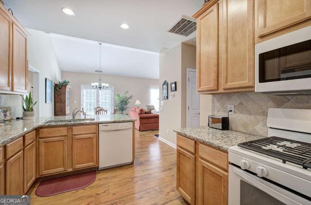 3383 Raes Creek Road 4, Marietta, GA 30008