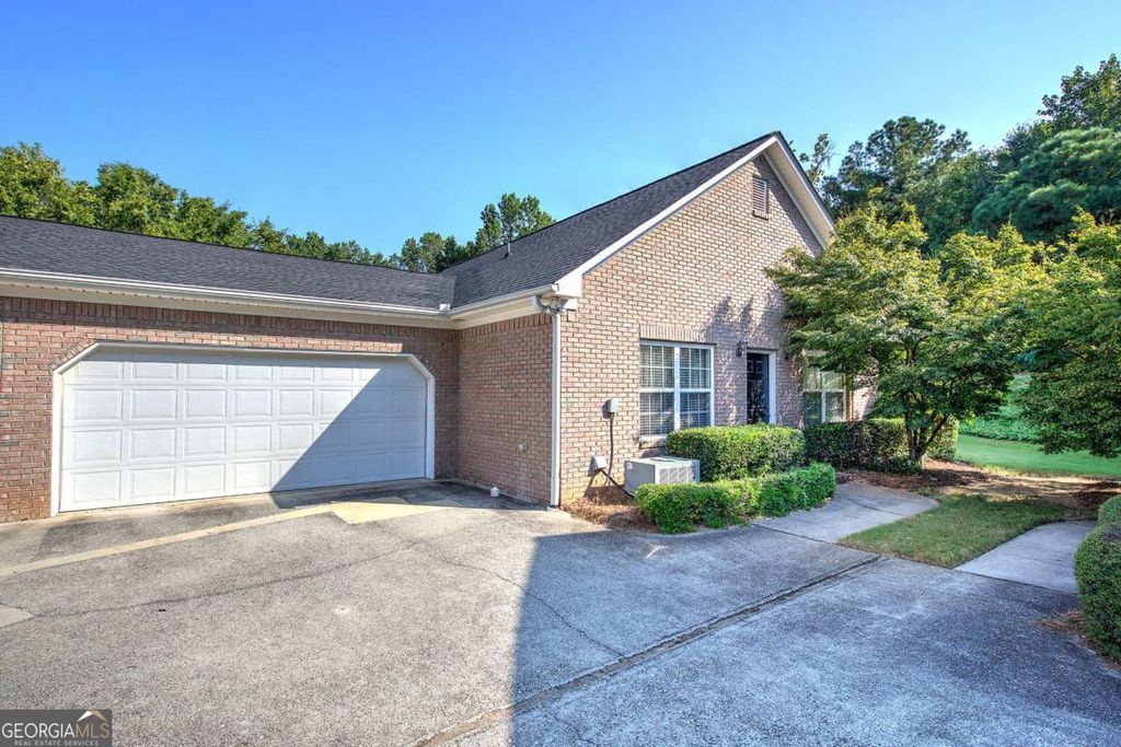 3383 Raes Creek Road 4, Marietta, GA 30008