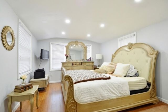 190 WEST 24TH ST, Bayonne, NJ 07002