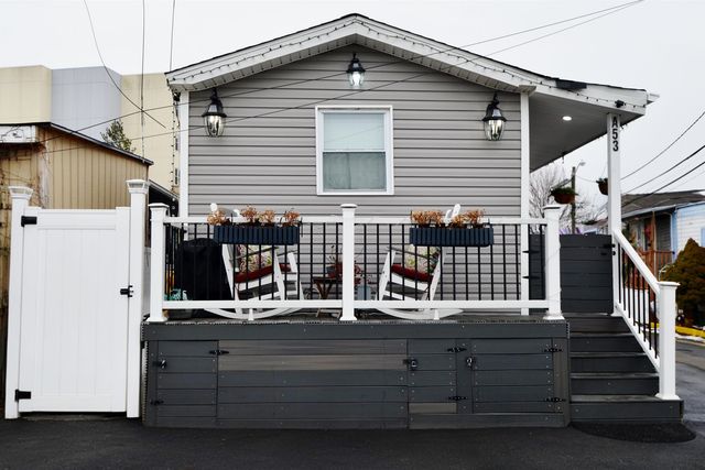 190 WEST 24TH ST, Bayonne, NJ 07002
