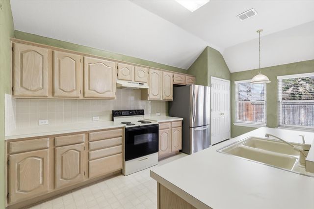 1008 Sanmar Drive, Flower Mound, TX 75028