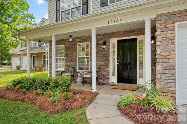 19300 Kanawha Drive, Cornelius, NC 28031
