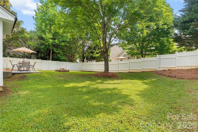 19300 Kanawha Drive, Cornelius, NC 28031