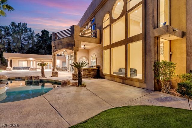 1008 Trophy Hills Drive, Las Vegas, NV 89134