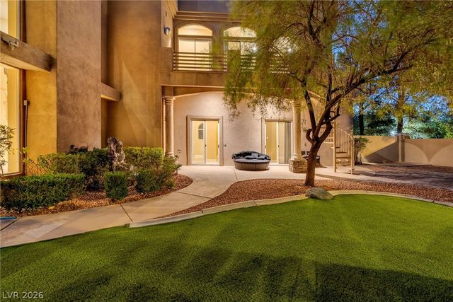 1008 Trophy Hills Drive, Las Vegas, NV 89134
