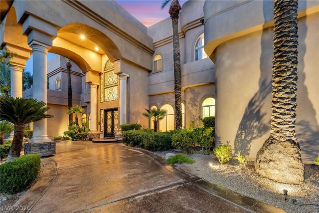 1008 Trophy Hills Drive, Las Vegas, NV 89134