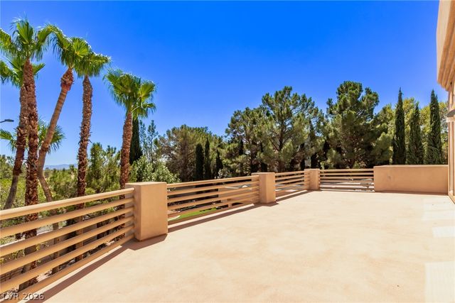 1008 Trophy Hills Drive, Las Vegas, NV 89134