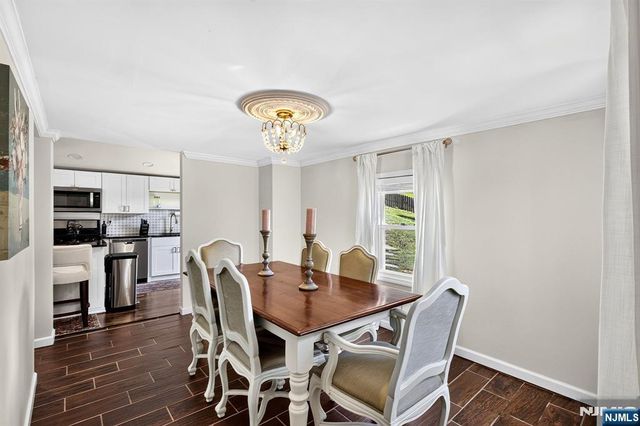 71 Reeve Avenue, Bloomingdale, NJ 07403