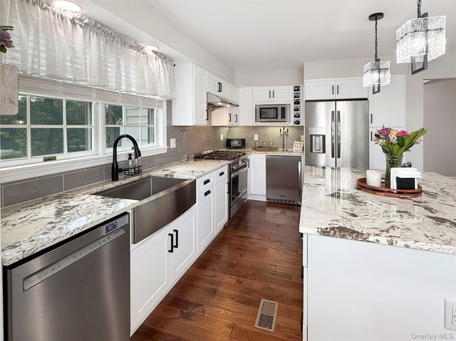 201 Windsor Road, Fishkill, NY 12524