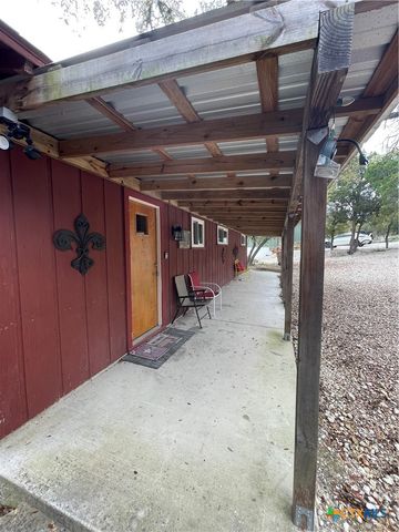 1221 Hallmark, Canyon Lake, TX 78133