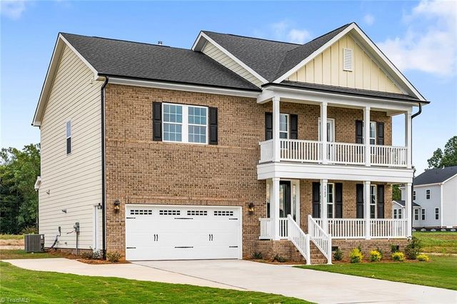 5502 Penguin Drive, Summerfield, NC 27358