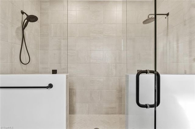 5502 Penguin Drive, Summerfield, NC 27358