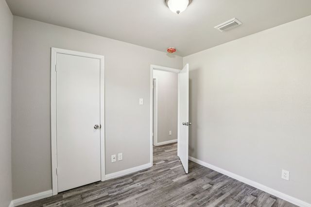 602 San Pedro Street, Grand Prairie, TX 75051