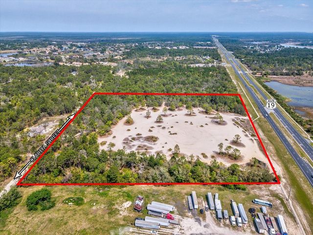 15.7 Acres COMMERCIAL WAY, Weeki Wachee, FL 34613