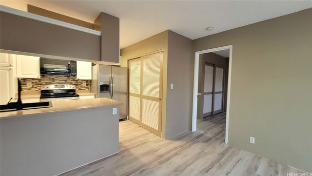 94-1412 Kulewa Loop 38F, Waipahu, HI 96797