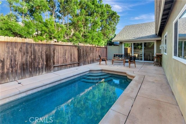 25921 Tree Top Road, Laguna Hills, CA 92653