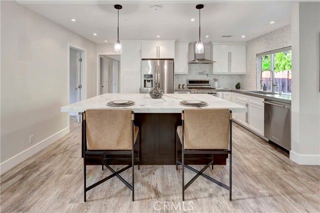 25921 Tree Top Road, Laguna Hills, CA 92653