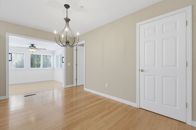 42 Iris Lane, Loudon, NH 03307